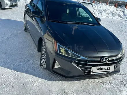 Hyundai Elantra 2019 года за 7 700 000 тг. в Актобе – фото 4