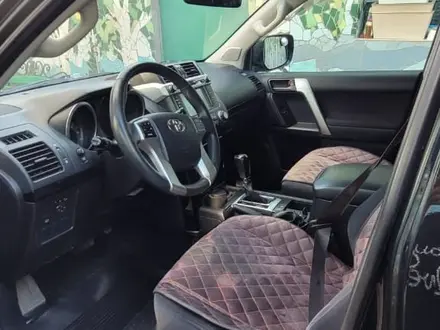 Toyota Land Cruiser Prado 2017 года за 19 000 000 тг. в Уральск – фото 4