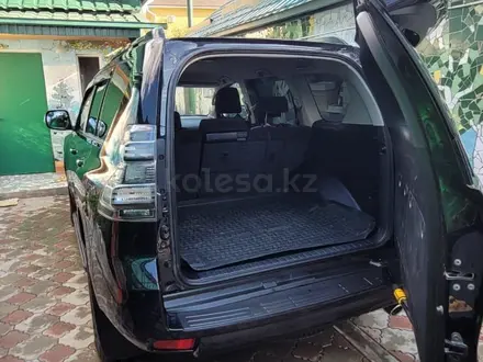 Toyota Land Cruiser Prado 2017 года за 19 000 000 тг. в Уральск – фото 5