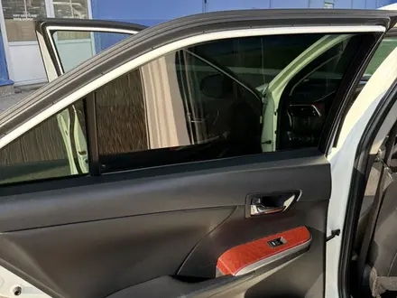 Toyota Camry 2013 года за 9 950 000 тг. в Алматы – фото 18
