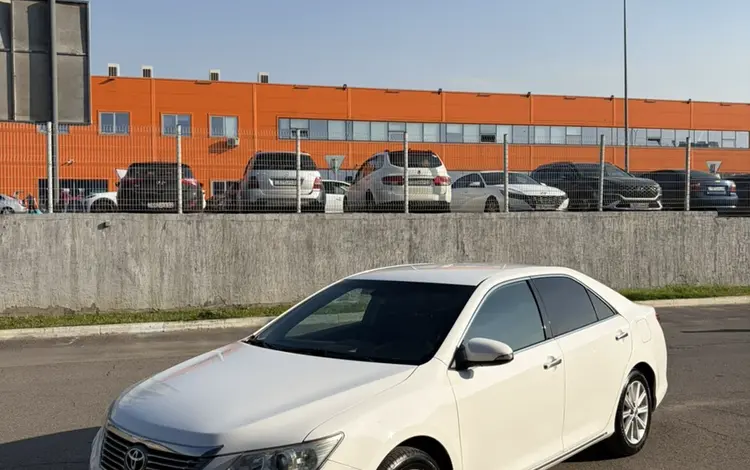 Toyota Camry 2013 года за 9 950 000 тг. в Алматы