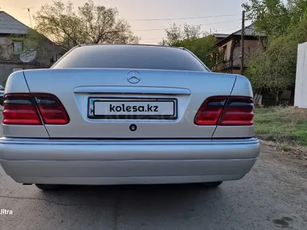 Mercedes-Benz E 300 1998 года за 3 900 000 тг. в Жезказган – фото 5