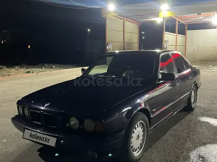 BMW 525 1995 годаүшін2 200 000 тг. в Тараз