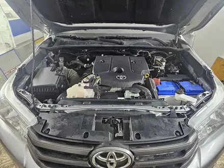 Toyota Hilux 2017 года за 12 500 000 тг. в Атырау – фото 16