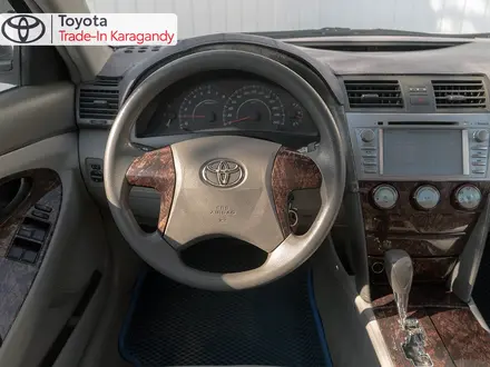 Toyota Camry 2006 годаүшін5 000 000 тг. в Караганда – фото 9
