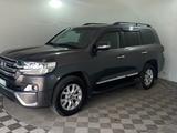 Toyota Land Cruiser 2015 года за 26 400 000 тг. в Павлодар