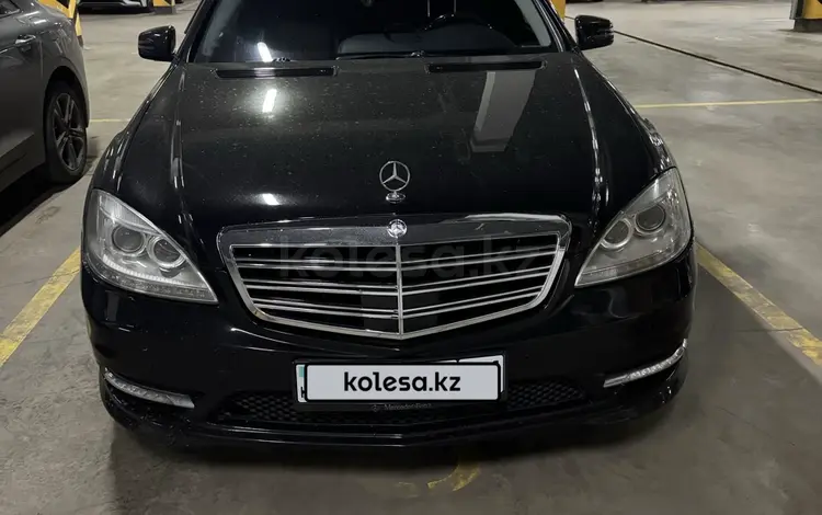 Mercedes-Benz S 350 2006 года за 7 000 000 тг. в Астана