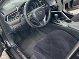 Toyota Camry 2019 года за 11 000 000 тг. в Караганда – фото 4
