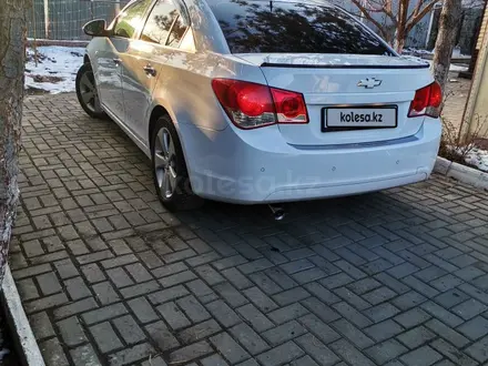 Chevrolet Cruze 2012 года за 4 200 000 тг. в Актобе – фото 11