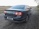 Volkswagen Passat 2006 года за 3 300 000 тг. в Костанай – фото 4