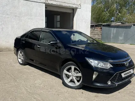 Toyota Camry 2015 года за 10 200 000 тг. в Уральск