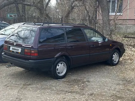 Volkswagen Passat 1993 года за 2 400 000 тг. в Усть-Каменогорск – фото 3