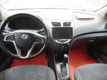 Hyundai Accent 2014 года за 3 610 000 тг. в Актобе – фото 7