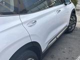 Hyundai Santa Fe 2023 года за 15 200 000 тг. в Актау – фото 2