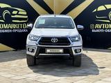 Toyota Hilux 2021 года за 18 300 000 тг. в Атырау – фото 2