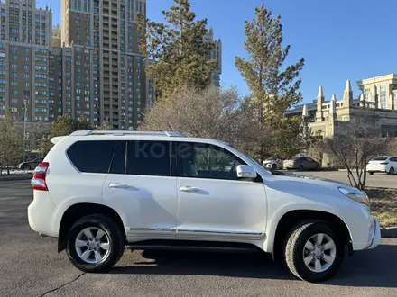 Toyota Land Cruiser Prado 2014 года за 16 200 000 тг. в Астана