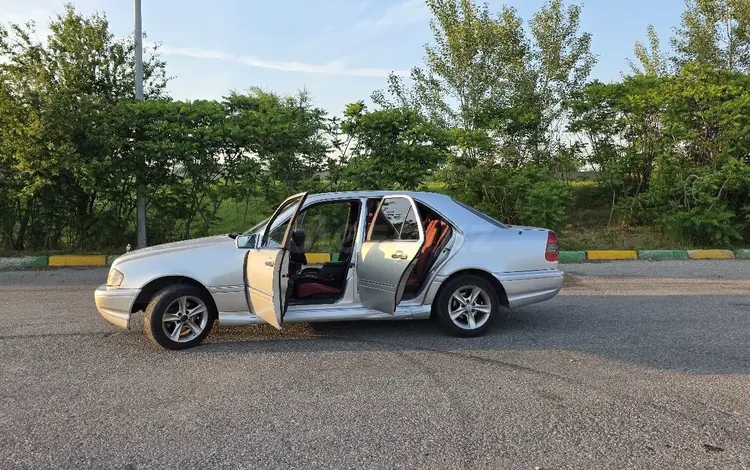 Mercedes-Benz C 280 1995 года за 1 900 000 тг. в Шымкент