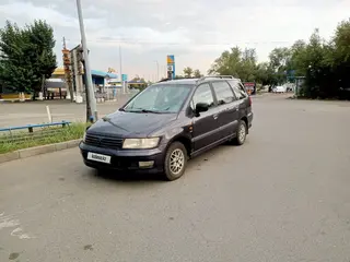 Mitsubishi Space Wagon