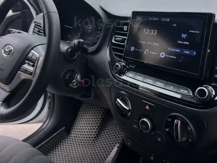 Hyundai Accent 2020 года за 8 200 000 тг. в Актау – фото 13