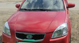 Kia Rio 2009 года за 3 000 000 тг. в Караганда – фото 2