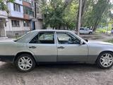 Mercedes-Benz E 280 1994 годаfor980 000 тг. в Караганда