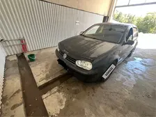 Volkswagen Golf, 1999