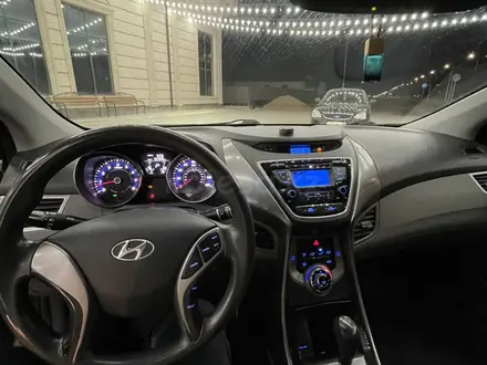 Hyundai Elantra 2012 года за 3 800 000 тг. в Атырау – фото 44