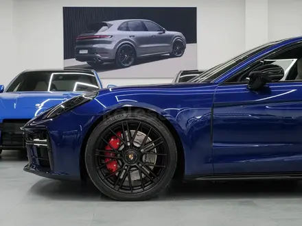 Porsche Panamera GTS 2025 года за 87 000 000 тг. в Алматы – фото 2