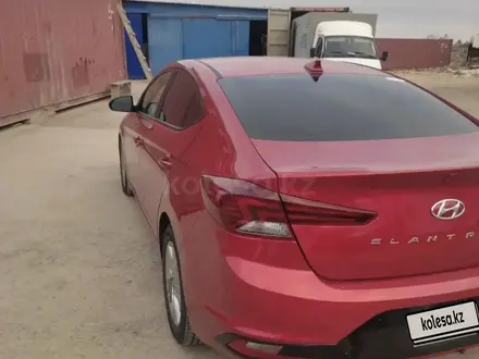 Hyundai Elantra 2019 года за 8 000 000 тг. в Актау – фото 11
