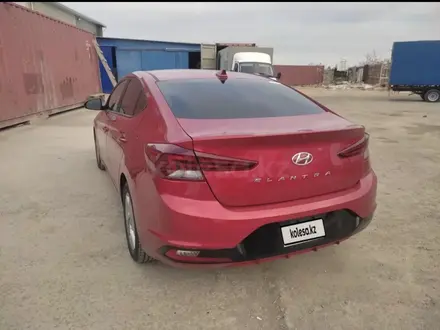 Hyundai Elantra 2019 года за 8 000 000 тг. в Актау – фото 12