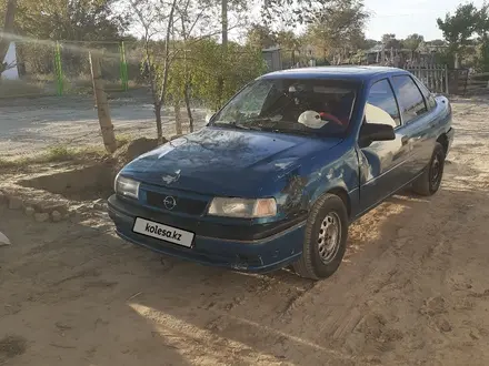 Opel Vectra 1993 года за 400 000 тг. в Айтеке би – фото 5