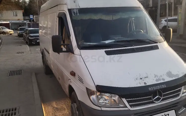 Mercedes-Benz Sprinter 2004 годаfor6 000 000 тг. в Алматы