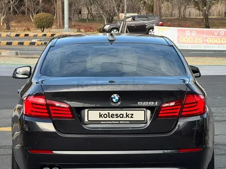 BMW 528 2010 года за 8 700 000 тг. в Алматы – фото 9