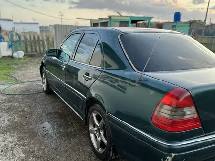Mercedes-Benz C 220 1994 года за 1 500 000 тг. в Караганда – фото 4