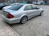 Mercedes-Benz E 320 2002 года за 6 200 000 тг. в Тараз – фото 3