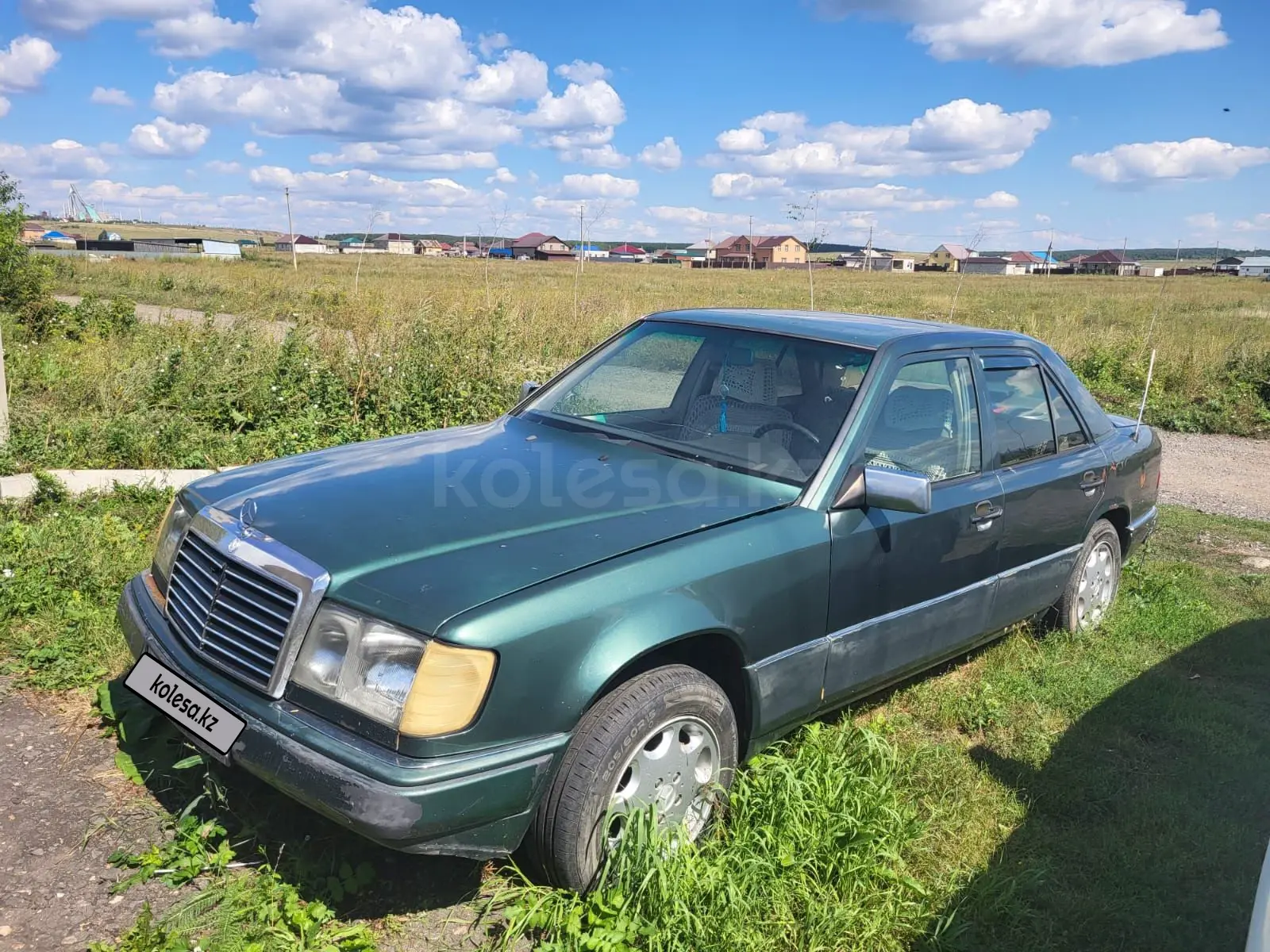 Mercedes-Benz E-Class, 1992