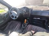 Volkswagen Passat 1995 годаүшін1 800 000 тг. в Шымкент – фото 2