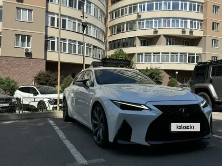 Lexus IS 300 2021 года за 23 000 000 тг. в Алматы – фото 3