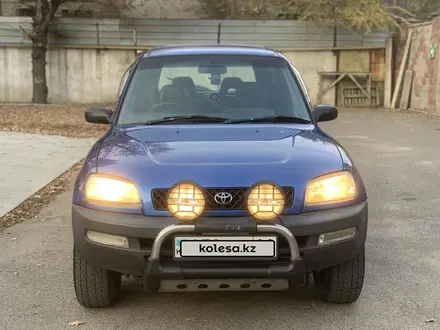 Toyota RAV4 1994 года за 3 200 000 тг. в Алматы – фото 2