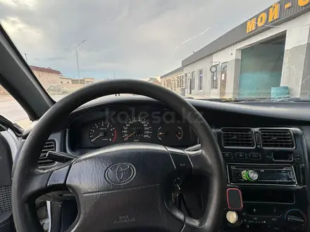 Toyota Carina E 1995 года за 1 200 000 тг. в Бейнеу – фото 3