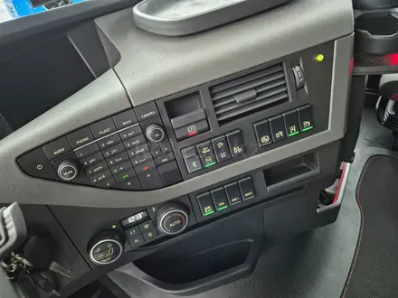 Volvo  FH 2015 года за 32 000 000 тг. в Алматы – фото 20