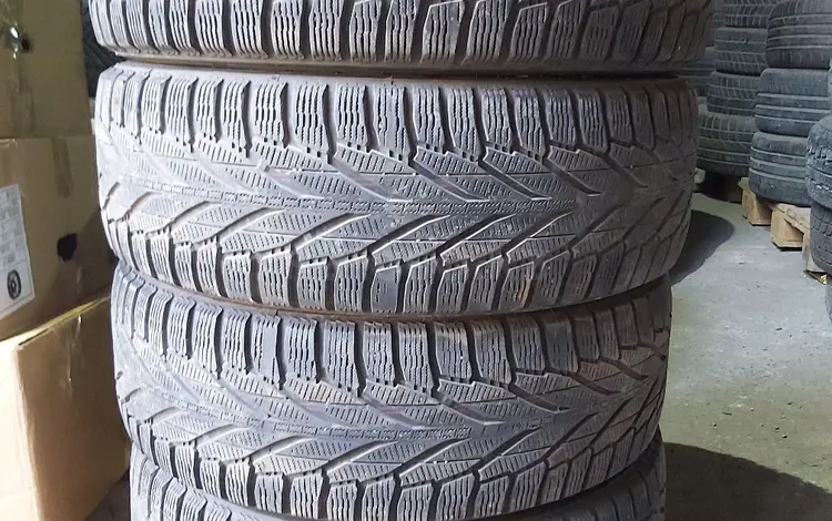 215/65R16 Nokian за 80 000 тг. в Алматы