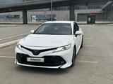 Toyota Camry 2018 годаүшін16 000 000 тг. в Астана – фото 2