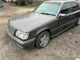 Mercedes-Benz E 280 1994 года за 1 650 000 тг. в Алматы – фото 4