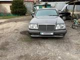 Mercedes-Benz E 280 1994 года за 1 650 000 тг. в Алматы – фото 3
