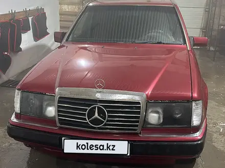 Mercedes-Benz E 220 1991 года за 1 800 000 тг. в Жезказган – фото 9