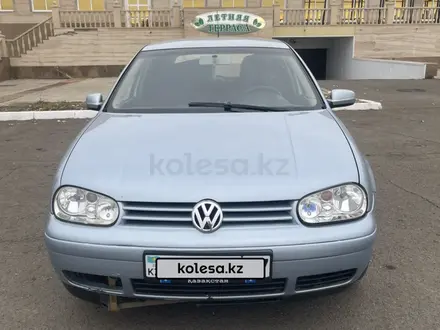 Volkswagen Golf 2003 года за 2 100 000 тг. в Уральск