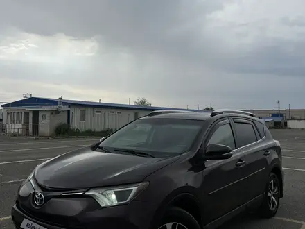 Toyota RAV4 2016 года за 7 500 000 тг. в Актобе – фото 4