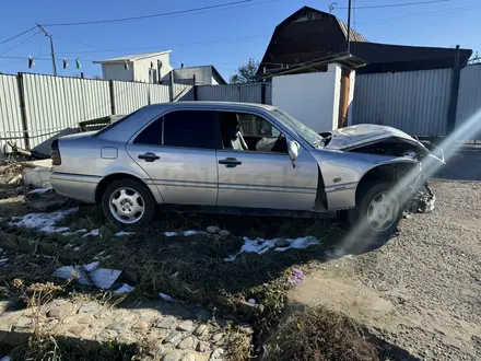 Mercedes-Benz C 220 1994 года за 700 000 тг. в Есик