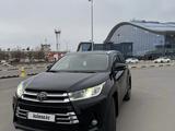 Toyota Highlander 2018 года за 17 500 000 тг. в Шымкент
